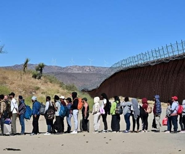 No Effect? Migrants Keep Coming to the US, Despite Biden's New Rules