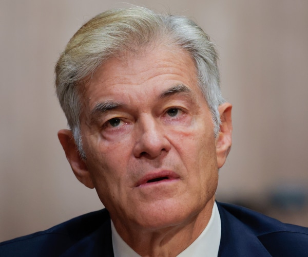 Dr. Oz Names 15 Drugs for Medicare Price Talks