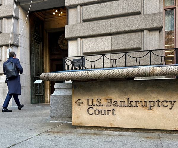 Corporate Bankruptcies Surge to Great Recession Levels