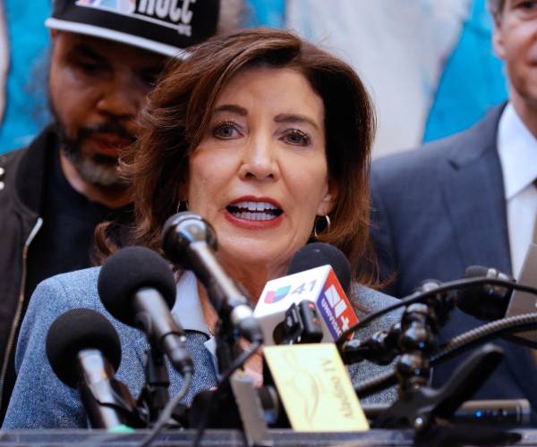 Dick Morris to Newsmax: Dems Have Lost Their Minds