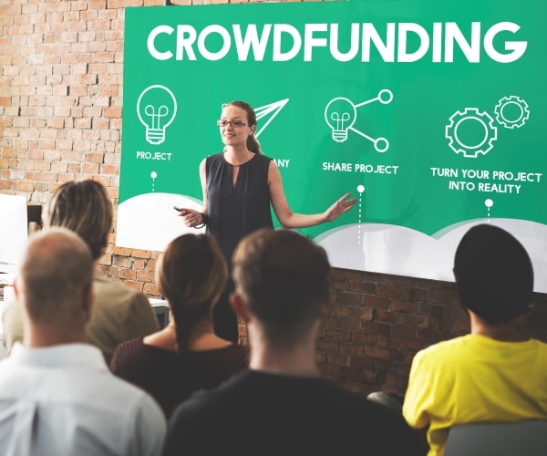 AP-NORC Poll: 2 in 10 Americans Donate to Crowdfunding