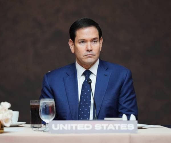 State Dept Cuts Fee to Renounce US Citizenship by 80 Percent to $450