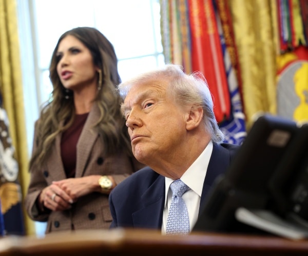 Trump, Noem Meet for 2 Hours at WH