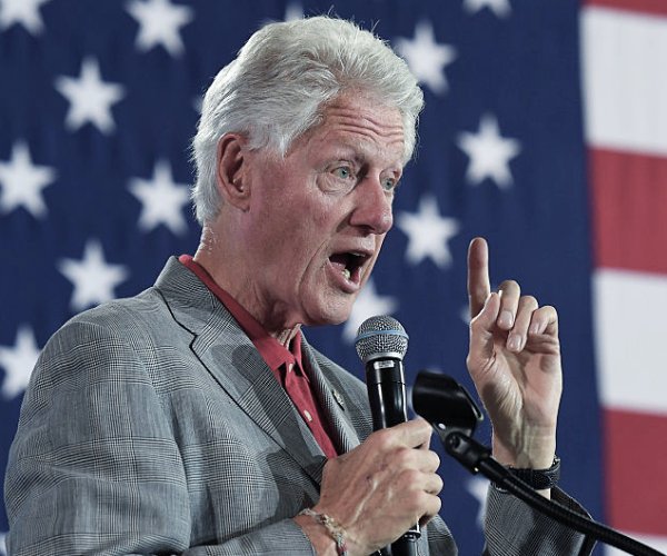 House Panel Moves to Hold Bill Clinton in Contempt