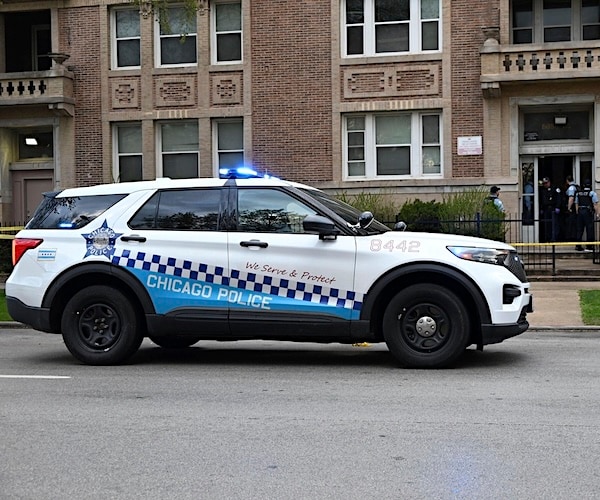 Officer Killed, Another Critically Hurt in Chicago Hospital Shooting