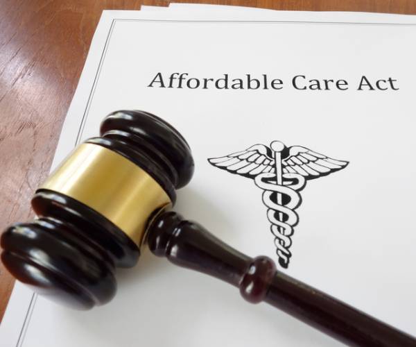 Conservative Group Pulls Support for GOP Backing Healthcare Bailout