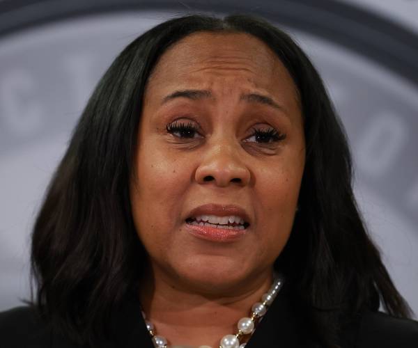 Fani Willis Allegations Contradict 2020 No-Staff-Dating Pledge