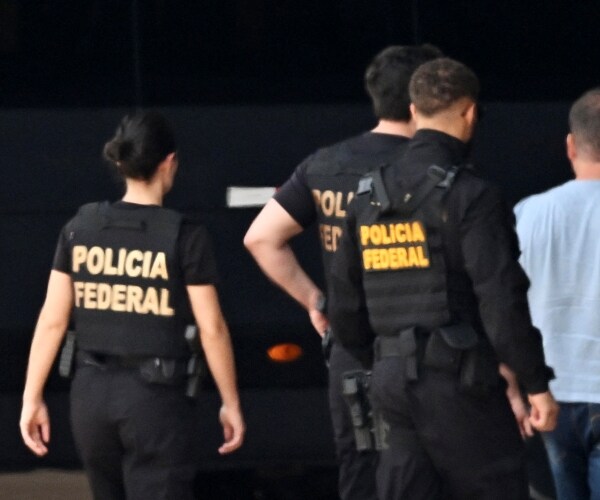 Brazil Seizes 1,100 Weapons, 1.5 Tons Drugs From US