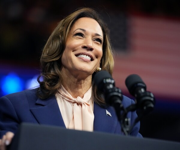 Reuters/Ipsos Poll: Harris Leads Trump, Boosted by Women, Hispanics