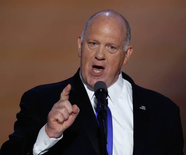 Homan: Will Lower Standards to Let More Jails Detain Migrants