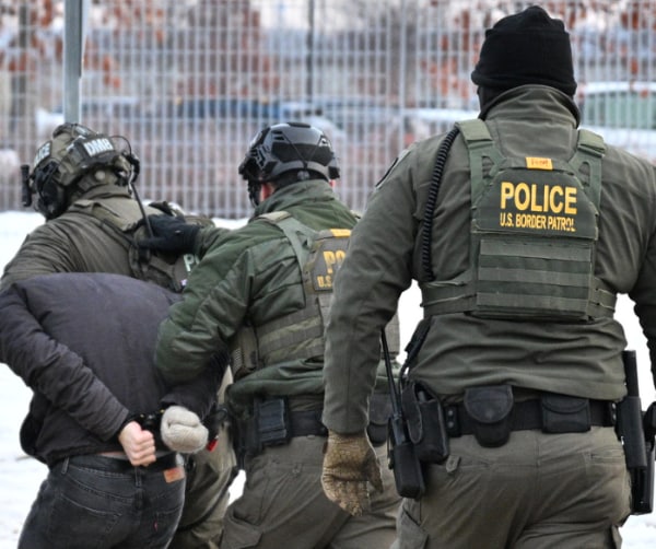 WH Claims 'Organized Attack' on Federal Officers as Minneapolis Erupts After ICE Shooting