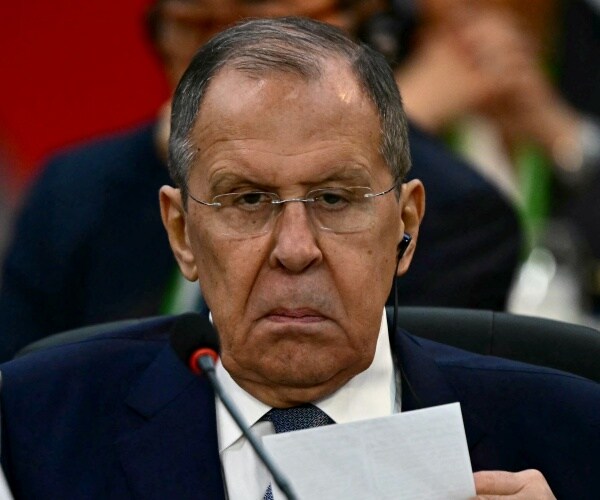 Lavrov: Ukraine Peace Deal Must Assure Russian Security
