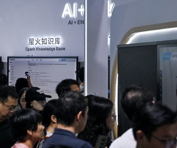 Chinese Firms Sell Live AI Tracking of US Forces