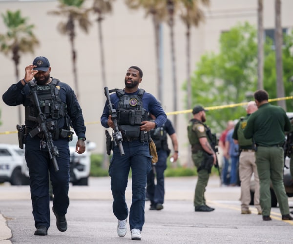 Mall of Louisiana Shooting Leaves 1 Dead, 5 Hurt