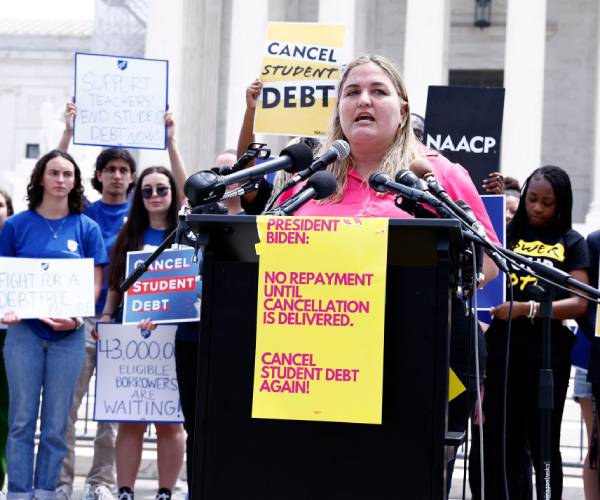 Judge Tosses Trump WH Bid to End SAVE Student Loan Plan