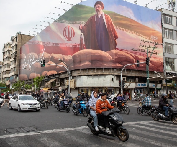 Iran Internet Blackout Enters Seventh Week