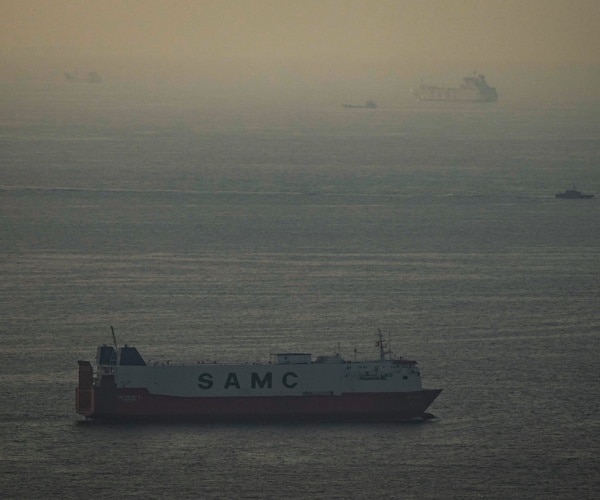 Marines Seen as Key to Reopen Strait of Hormuz