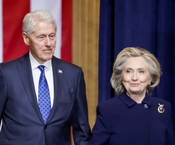 Bill, Hillary Clinton Refuse to Testify at Epstein Hearing