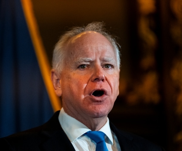 Walz Says Trump Open to Pull Some Agents From Minnesota