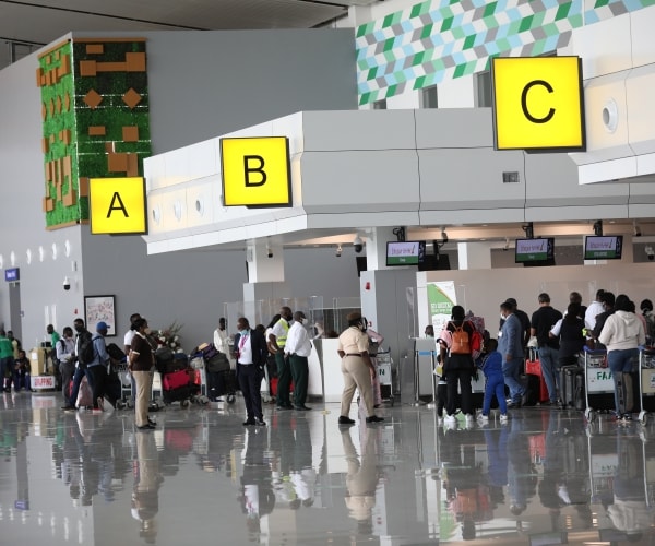 US Expands Nigeria Travel Warning, Lets Embassy Staff Leave Abuja