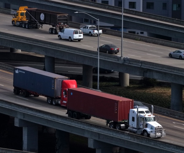 Federal Audit Puts Ill. CDL Program Under Scrutiny