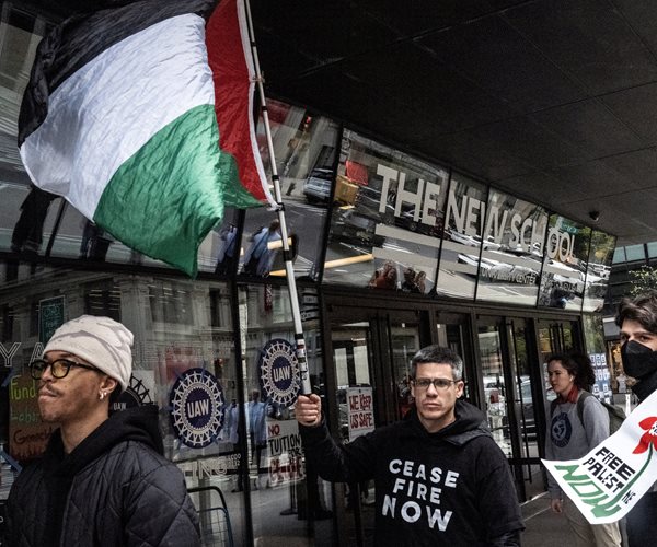 Protesters Set Up Anti-Israel &apos;Liberty Zone&apos; at New School