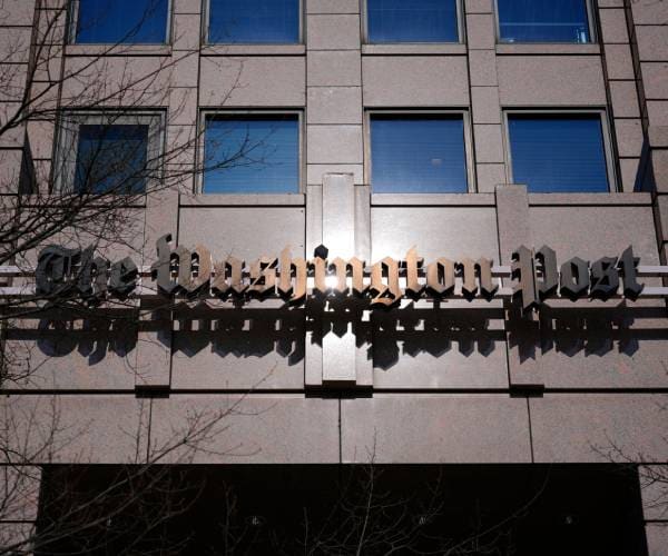 Democrats Blast Bezos Over Washington Post Layoffs