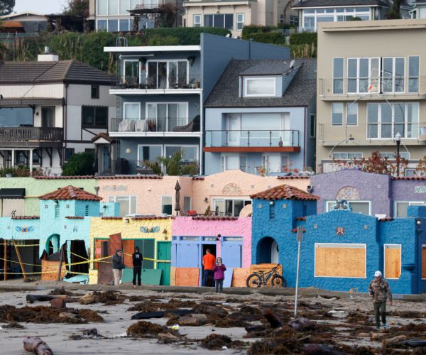 Calif&period; Coast Braces for Next Onslaught of Surf