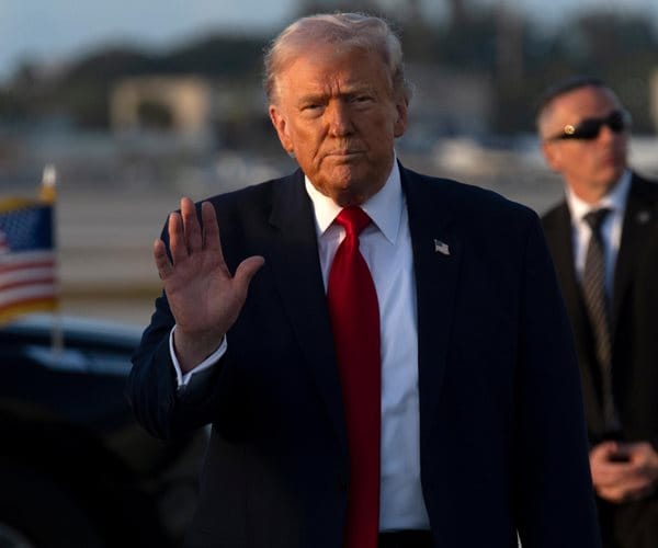 Trump Urges Australia to Grant Asylum to Iranian Team