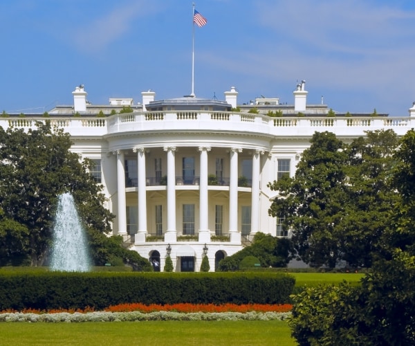 WH Eases Records Rules After DOJ Deems Law Unconstitutional