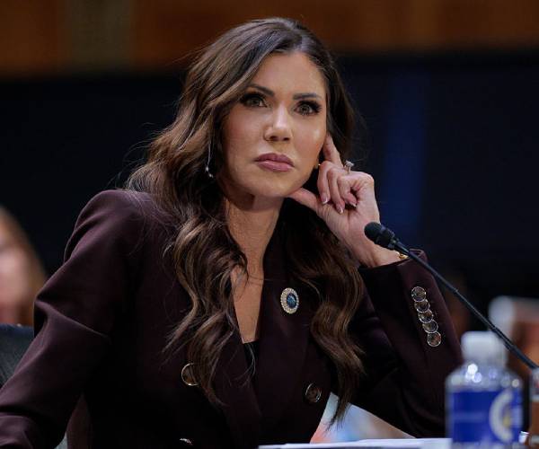 Sen. Durbin, Rep. Raskin Say Noem Committed Perjury