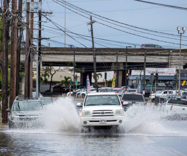 Hawaii Suffers Worst Flooding in 20 Years