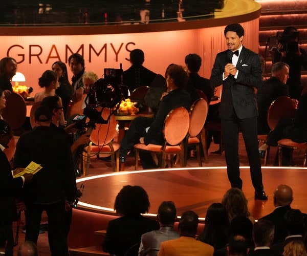 Host Trevor Noah Takes Aim at Nicky Minaj, Goes Easy on Kendrick Lamar at Grammys