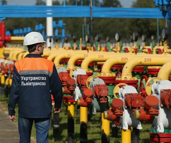 Ukraine Rebuilds Gas Reserves After Russia Strikes