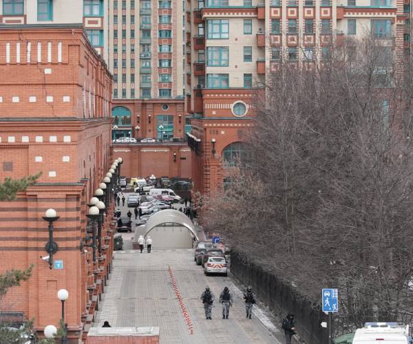 Russian Court Holds US Citizen In Custody for Alleged Drug Smuggling