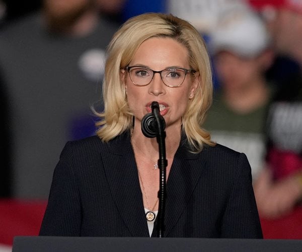 GBAO Poll Shows Narrow Margins in Iowa Races