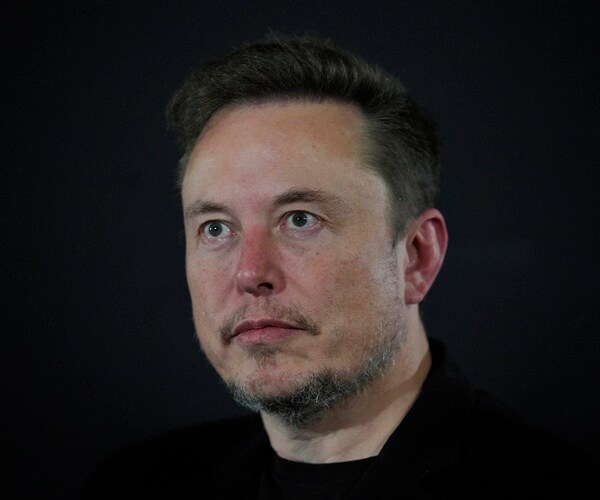 X's 2023 Ad Sales to Slump to $2&period;5 Billion