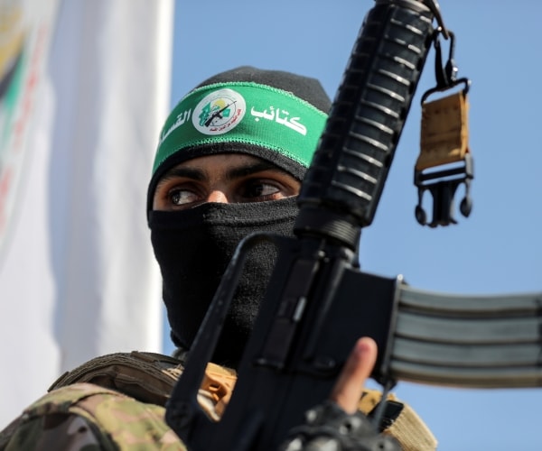 US Condemns Hamas After Video Shows Gunmen Threatening Gazans