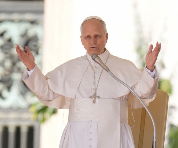 A President and a Pope: The World's Most Influential Americans Are at Odds over Iran