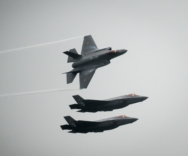 ZOA Chief Urges US to Block F-35 Sale to Saudi Arabia