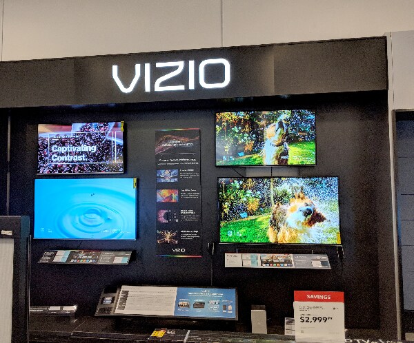 Walmart in Talks to Buy Vizio for More Than $2B&colon;  WSJ