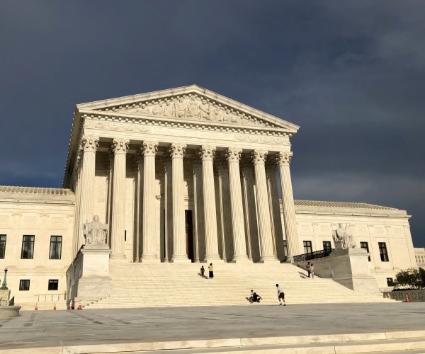 Supreme Court Reviews Trump's Birthright Citizenship Push