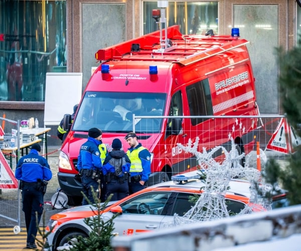 Swiss Prosecutor Links Crans-Montana Fire to Fountain Candles