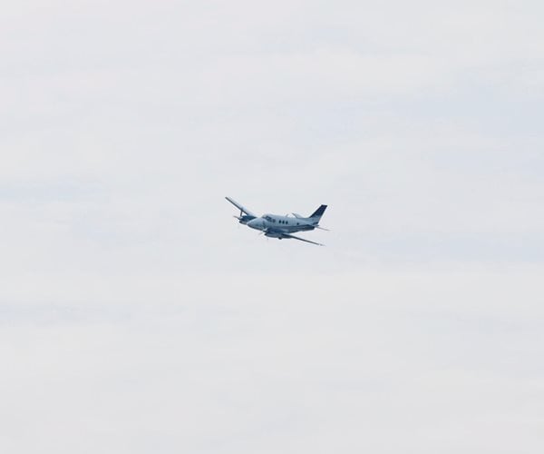 Plane Lands Safely in Colo. Without Pilot Assistance