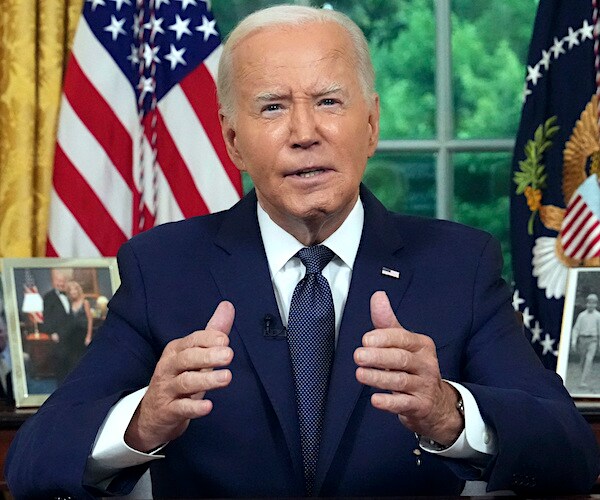 Dem Sen. Hickenlooper: Biden 'Working Towards' What's Best for US