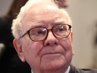 buffett200-(1).jpg